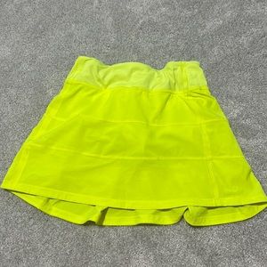 Lululemon Pace Rival Skirt size 0 in Electric Lemon